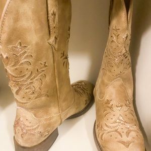 Roper Women’s Western fashion boot